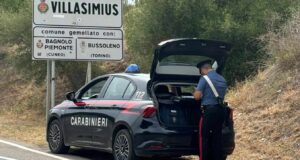 Villasimius, ruba gioielli in un negozio di souvenir: arrestato 41enne