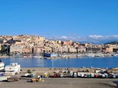 Cagliari, ispezioni a bordo di una nave con sospetto carico di materiale bellico