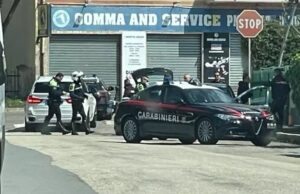 Cagliari, recupera auto rimossa e scappa senza pagare: uomo nei guai