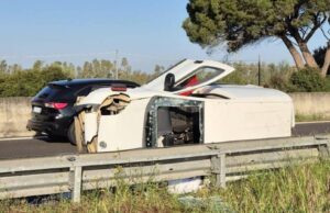 Uras, furgone si ribalta nella 131: conducente grave in codice rosso