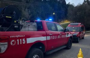 Violenta esplosione in casa a Monti: ferito un bambino di 10 anni