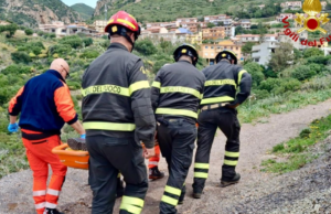 Escursionista infortunata a Nebida: intervento dei vigili del fuoco
