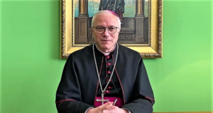 Legge fine vita, l’arcivescovo Baturi: “Rammarico per l’approvazione”