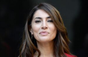 Caterina Murino racconta la maternità a 47 anni: “Voluta con tutte le forze”