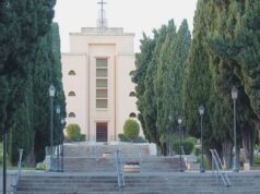 Cagliari, commemorazione defunti: cimiteri aperti dal 27 ottobre al 3 novembre