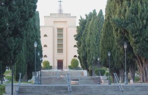 Cagliari, commemorazione defunti: cimiteri aperti dal 27 ottobre al 3 novembre