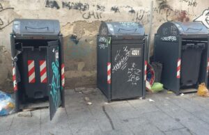 Cagliari, alla Marina persiste l’allarme rifiuti: “Non sappiamo più cosa fare”