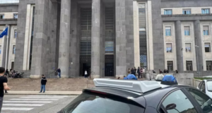 Abusa del figlio minore diffondendo foto e video: chiesti 12 anni di carcere