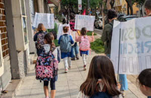 Cagliari, molto positivo il primo pedibus per la scuola Sant’Alenixedda