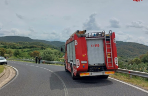 Motociclista vola in una scarpata a Neoneli: è gravissimo