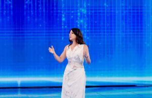 Geppi Cucciari ospite ad Amici: insulti choc sui social per il suo monologo