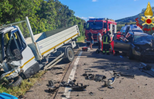 Bruttissimo scontro frontale a Olbia: due feriti in ospedale