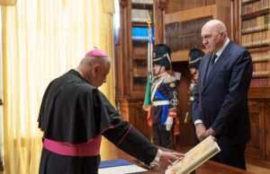 Monsignor Saba giura a Roma: è il nuovo Ordinario Militare per l’Italia