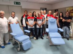Oristano, donate due poltrone all’Oncoematologia del San Martino