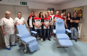 Oristano, donate due poltrone all’Oncoematologia del San Martino