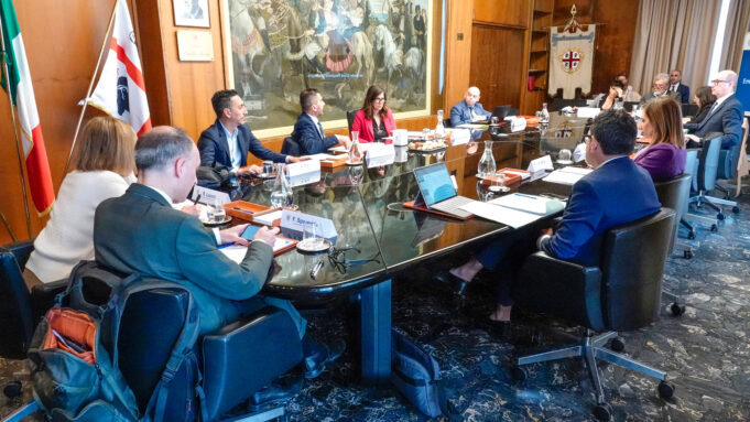 Consulta ferma i commissariamenti Asl, bufera su Todde: “Caos totale”