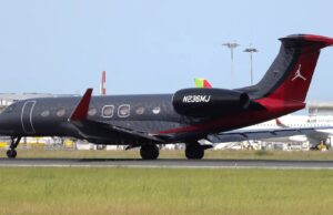 Olbia, Michael Jordan atterra con il suo jet privato