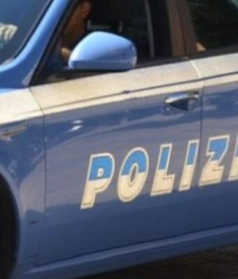 Sassari, picchia e rapina un anziano al postamat: arrestata una donna