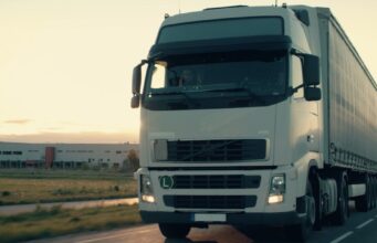 Gasolio oltre i 2 euro, l’autotrasporto sardo verso lo stop dei camion