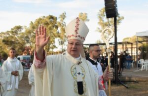 Maturità, monsignor Carboni agli studenti: “Vivete questo esame con fiducia”