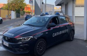 Sestu, aggredisce i genitori adottivi per denaro: arrestato 31enne