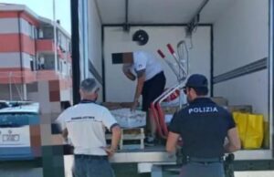 Olbia, sequestrato camion di tonno senza etichette: 1500€ di multa