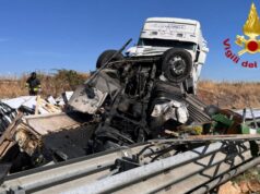 Macomer, incidente sulla 131: camion distrutto, traffico in tilt verso Cagliari