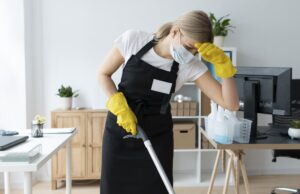 Caldo estremo, ma in Sardegna qualche azienda se ne infischia | L’ira della Cgil