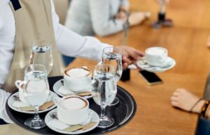 Lavoro in Sardegna, denunce e dimissioni segnano l’estate: c’è un’emergenza