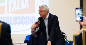 Serra (FI): “Zedda in calo, preparare alternativa all’immobilismo”