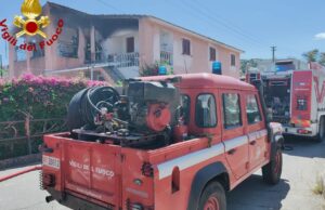 Paura a Budoni, prende fuoco una casa: nessun ferito
