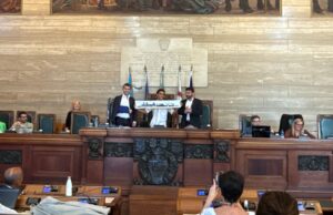 Cagliari, salva un bagnante al Poetto: Luca Palmas premiato dal sindaco