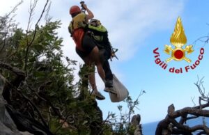 Dispersi a Baunei: due escursionisti salvati dai Vigili del fuoco