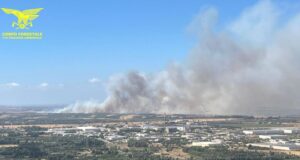 La Sardegna brucia ancora: 22 incendi, salvate due persone a Villaspeciosa