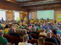 Campagne in trincea, all’assemblea Coldiretti scotta il tema dermatite bovina