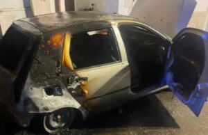 Paura a Ittiri, incendiata auto nella notte: si pensa ad atto intimidatorio