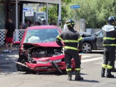 Incidente a Terralba, scontro al centro del paese: automobilisti feriti