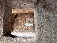 Bonorva, gli scavi riportano alla luce tre domus de janas