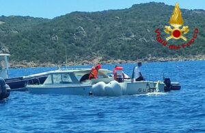 Paura ad Arzachena, imbarcazione finisce su una secca: soccorse 4 persone