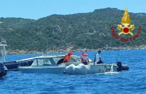 Costa Smeralda, barca in secca: salvate quattro persone a bordo