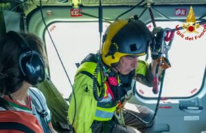 Cala Mariolu, escursionista bloccata sulla parete rocciosa