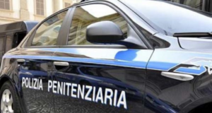 Cagliari, detenuto tenta la fuga dall’ospedale e attacca gli agenti con un estintore