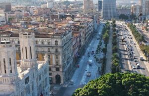 Cagliari, la nuova via Roma tra un riordino atteso e i primi problemi al traffico