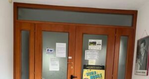 Paura a Cagliari, sede del Pd vandalizzata nella notte: sottratti 1000 euro