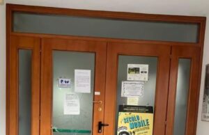 Paura a Cagliari, sede del Pd vandalizzata nella notte: sottratti 1000 euro