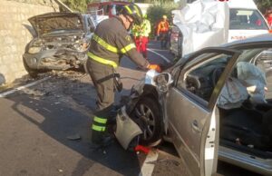 Gairo, duro scontro frontale tra pickup e automobile: due feriti in ospedale