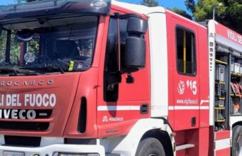 Panico a Sassari, un uomo minaccia di far esplodere la palazzina