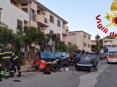 Incidente a La Maddalena: auto fuori controllo travolge veicoli in sosta
