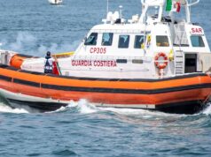 Panico a Pistis: famiglia in balia delle onde, salvati dalla Guardia Costiera