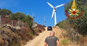 Luras, famiglia di turisti si perde con bimba di 2 anni: salvati dai Vigili del fuoco